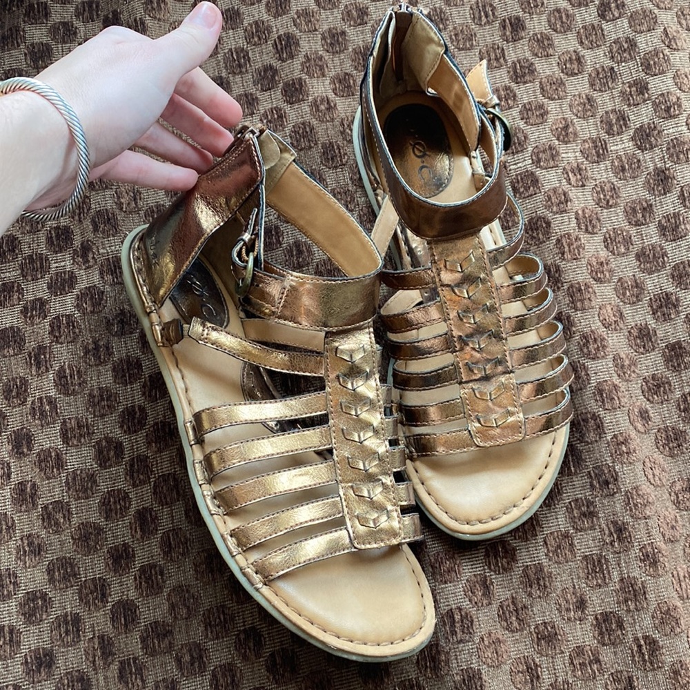 Metallic Greek Like Sandals